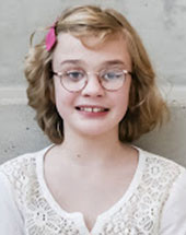 Maddie - 14, F