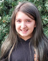 Naomi - 13, F