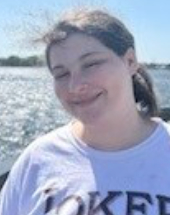 Mary - 16, F