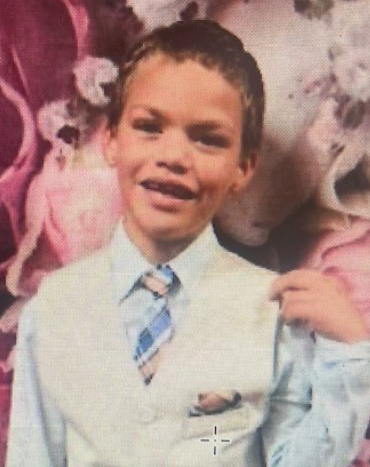 TERRANCE - 8, M
