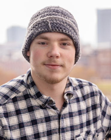 Gage - 16, M