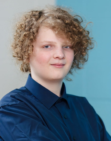 Hunter - 14, M